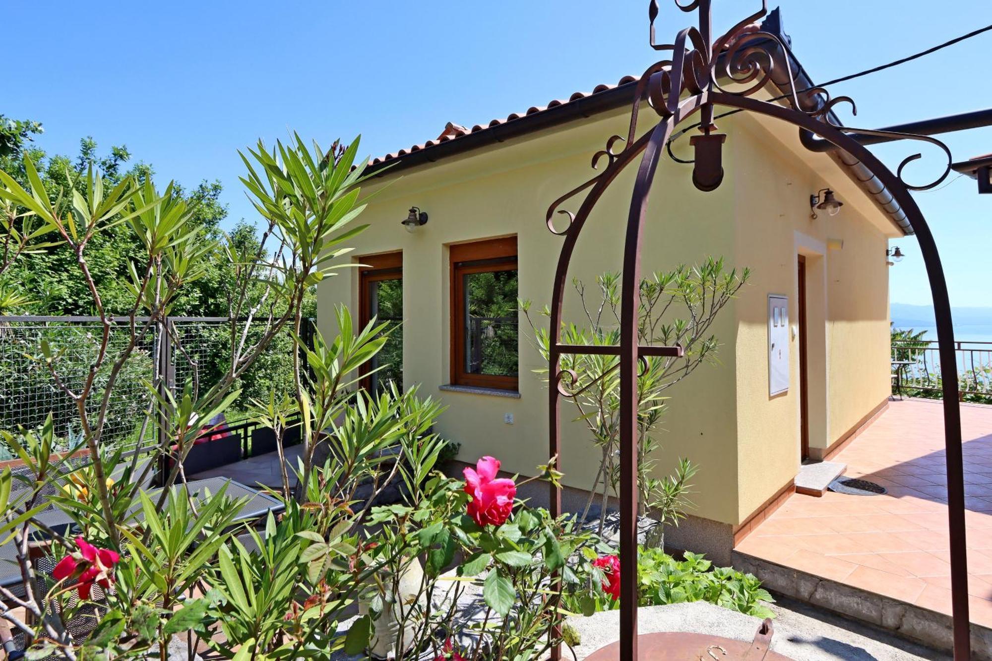 Apartments With A Parking Space Opatija - Pobri, Opatija - 7813 Matulji Εξωτερικό φωτογραφία